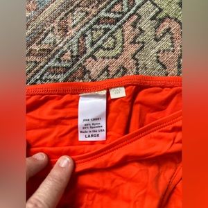 Brand new Lspace bikini bottoms. Full Coverage. Size L. No tags, Liner attached